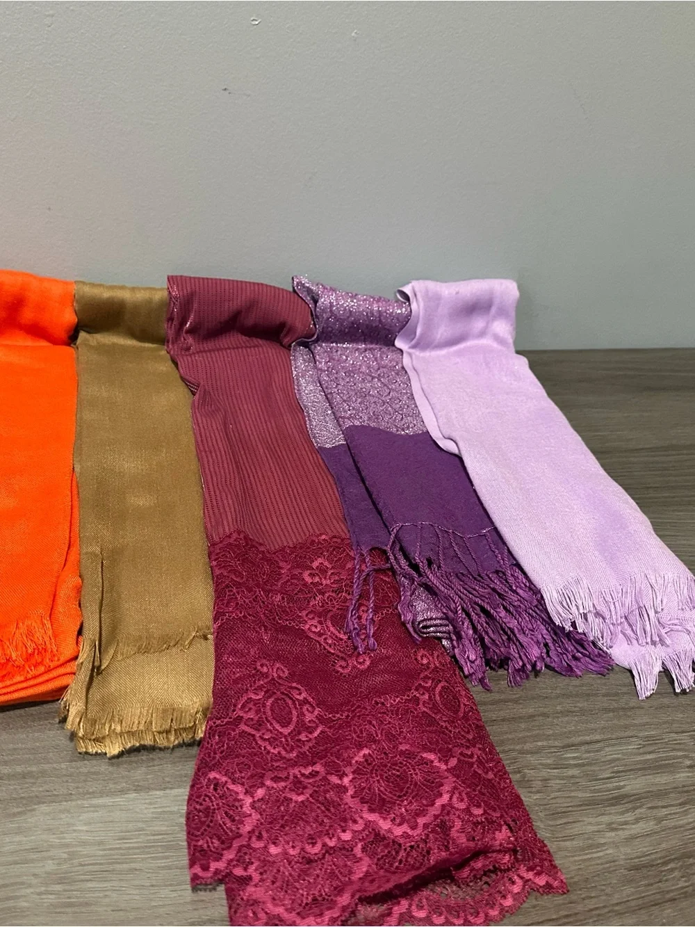 Lot of 13 Arabic Hijab Wraps & Lace Pashmina Scarves Bundle